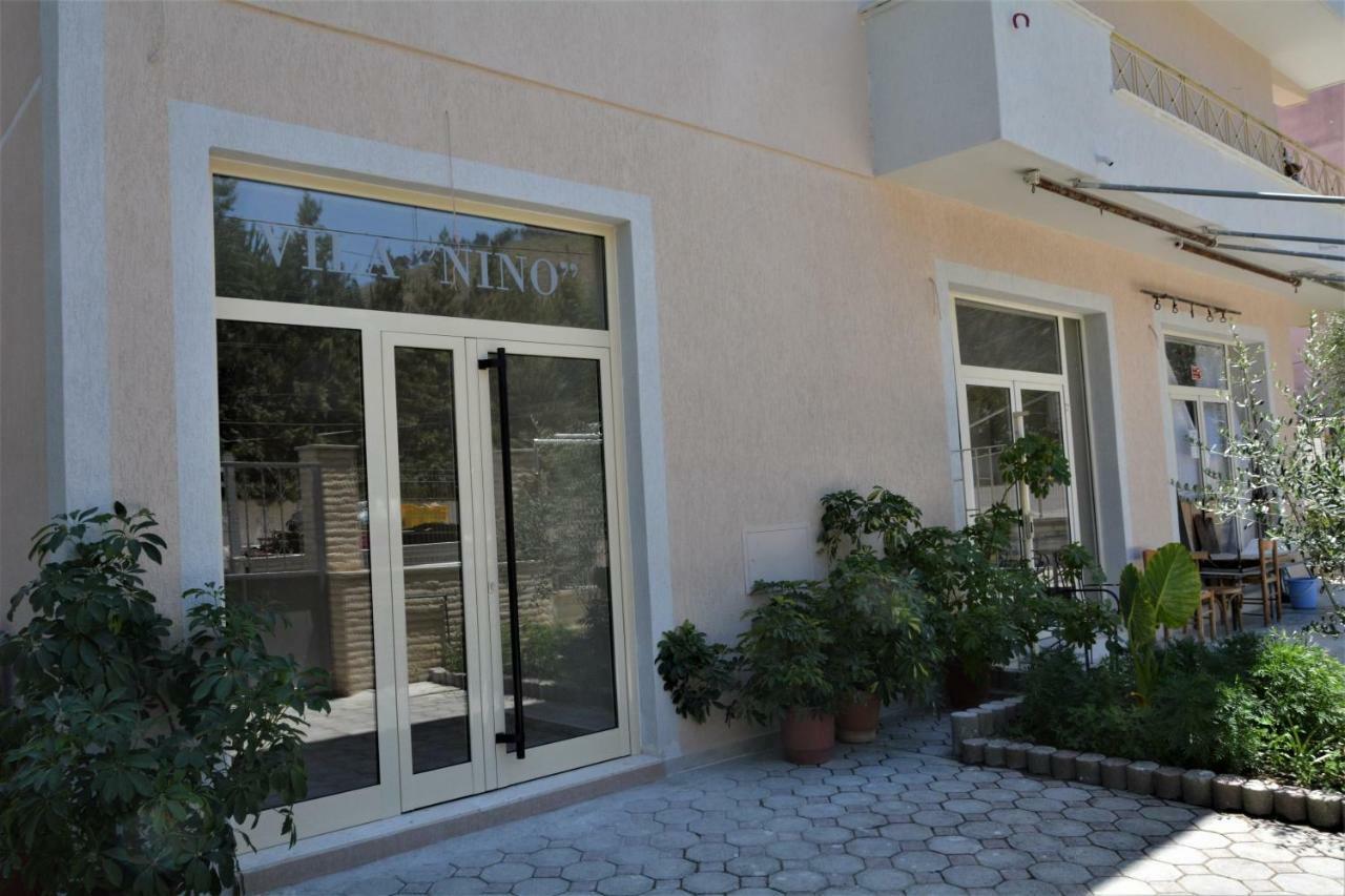 Hotel Vila Nino Berat Exteriör bild